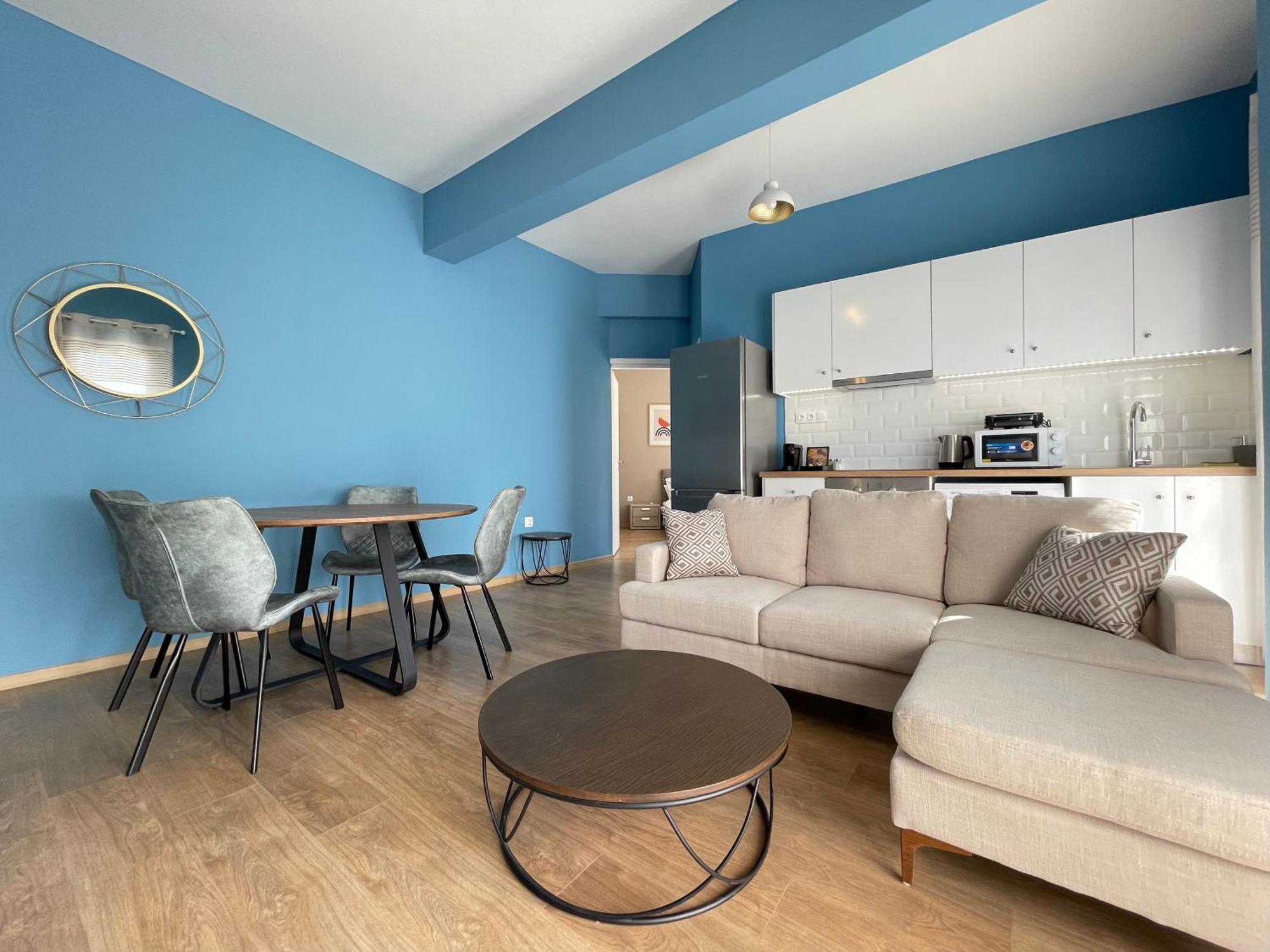 Appartement Athenean Seaside Serenity Steps From The Riviera Athene